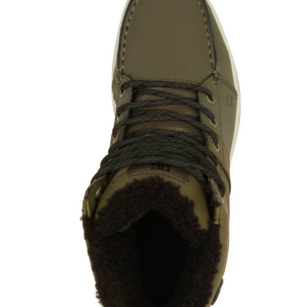 Men’s waterproof woodland boots size 9